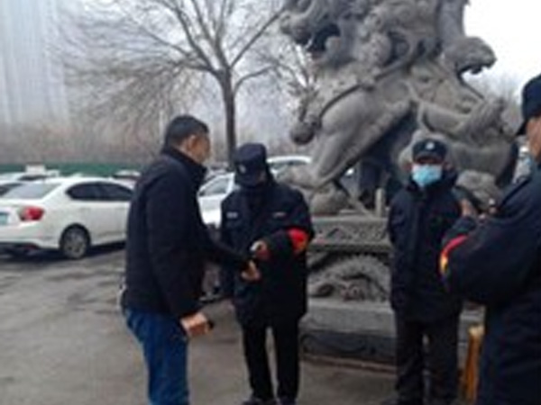 共克時(shí)艱戰(zhàn)疫情！ ---安陽林源物業(yè)人在行動(dòng)